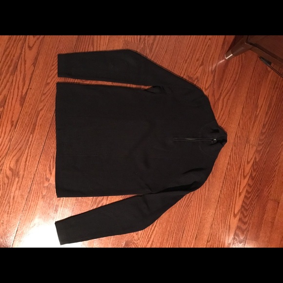 Men’s 1/4 zip pullover sweater - Picture 2 of 6